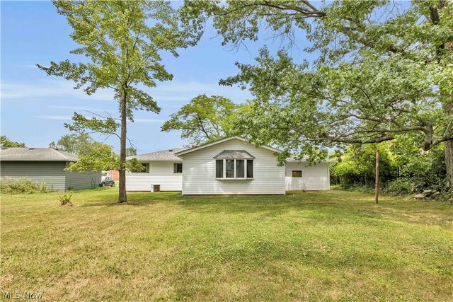 20559 Westwood Park Boulevard, Strongsville, OH 44149