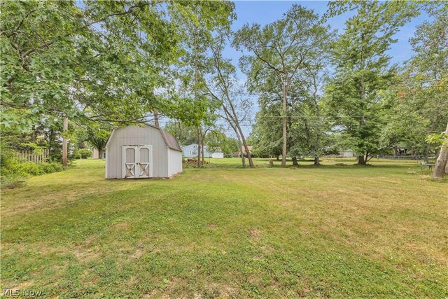20559 Westwood Park Boulevard, Strongsville, OH 44149