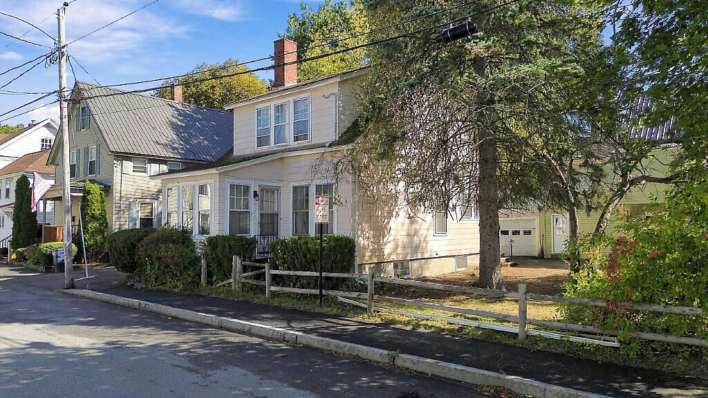 11 Reed Street, Auburn, ME 04210 — photo 5