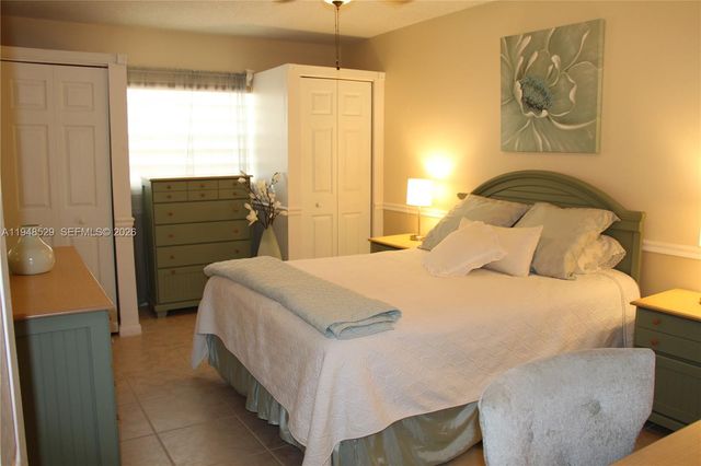 5620 SW 3rd Pl 114, Margate, FL 33068