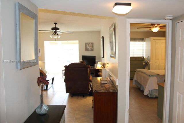 5620 SW 3rd Pl 114, Margate, FL 33068