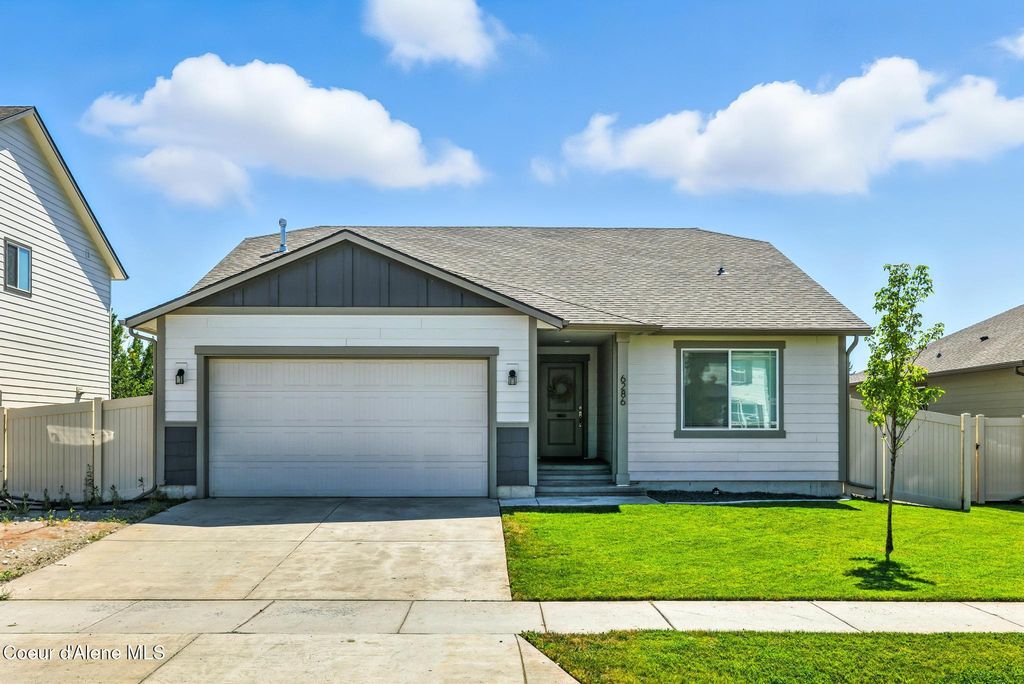 6286 W DAYTON AVE, Rathdrum, ID 83858