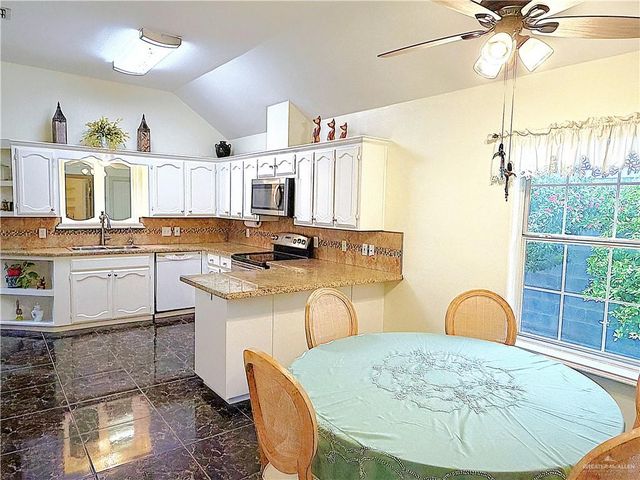 1305 N 48th Street, Mcallen, TX 78501