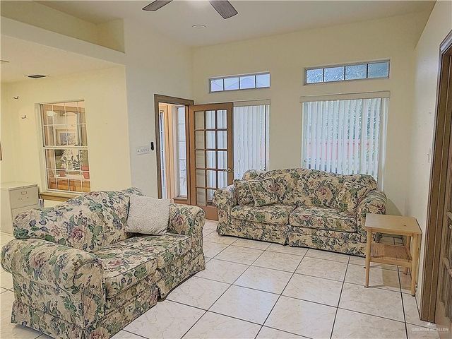 1305 N 48th Street, Mcallen, TX 78501