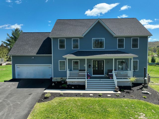 83 Lime Ridge Road, Poughquag, NY 12570