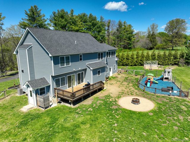 83 Lime Ridge Road, Poughquag, NY 12570