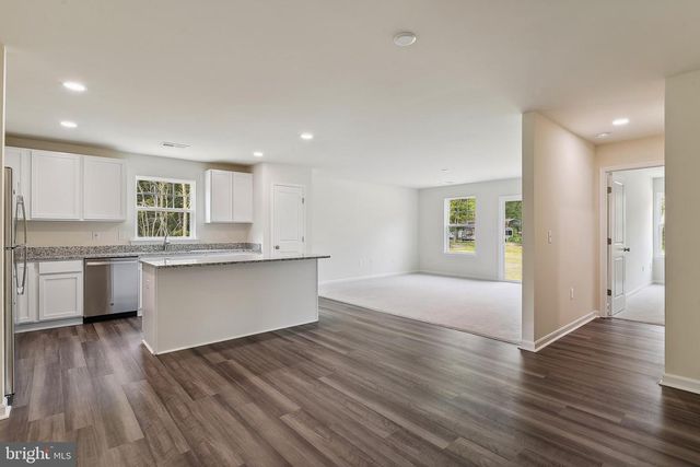 3809 CHESTNUT GROVE RD, Keedysville, MD 21756
