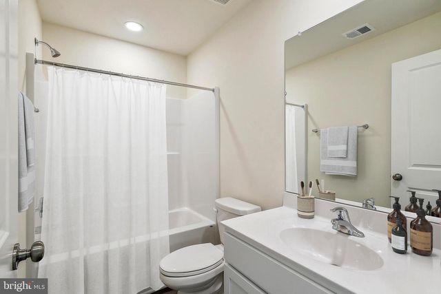 3809 CHESTNUT GROVE RD, Keedysville, MD 21756