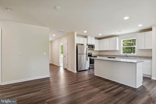 3809 CHESTNUT GROVE RD, Keedysville, MD 21756