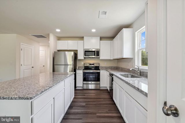 3809 CHESTNUT GROVE RD, Keedysville, MD 21756