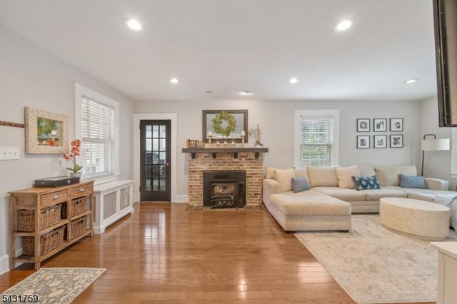15 Valley Rd, Nutley Twp., NJ 07110