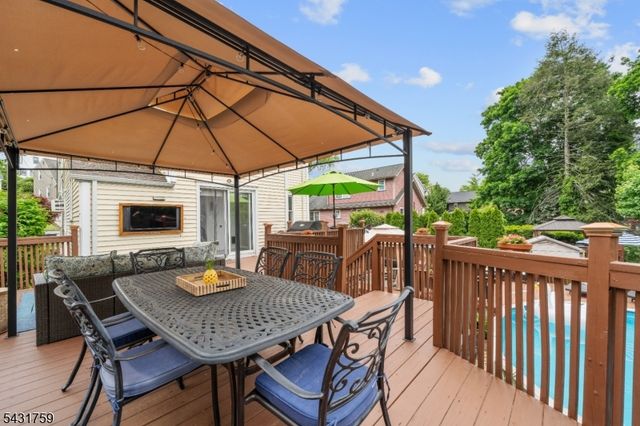 15 Valley Rd, Nutley Twp., NJ 07110