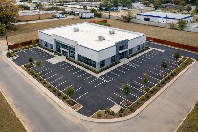 901 Marlene Drive, Euless, TX 76140