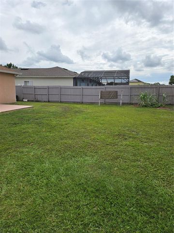 804 CARROUSEL LANE, Kissimmee, FL 34759