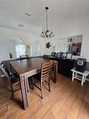 804 CARROUSEL LANE, Kissimmee, FL 34759