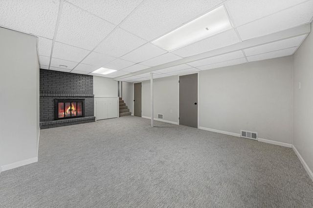 3633 Robinwood Terrace, Minnetonka, MN 55305