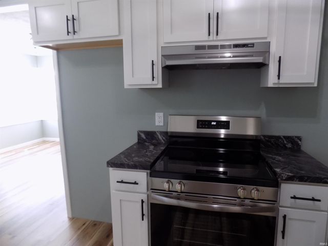 57932 Roys Avenue, Elkhart, IN 46517