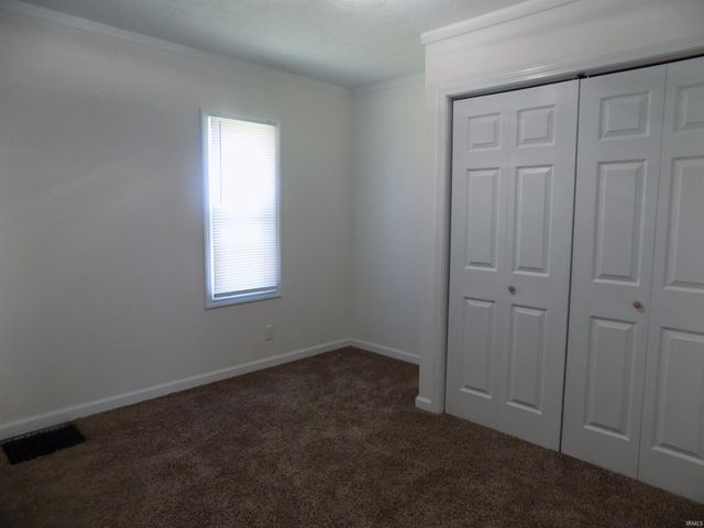 57932 Roys Avenue, Elkhart, IN 46517