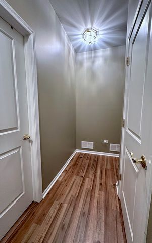 12856 Tahoe Drive, Huntley, IL 60142