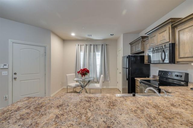 1001 SW 92nd Street, Oklahoma City, OK 73139