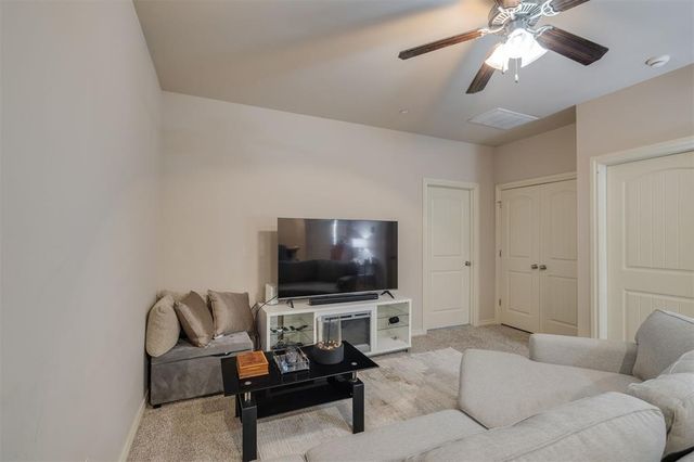 1001 SW 92nd Street, Oklahoma City, OK 73139