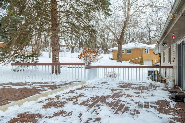 680 Brandt COURT, Pewaukee, WI 53072