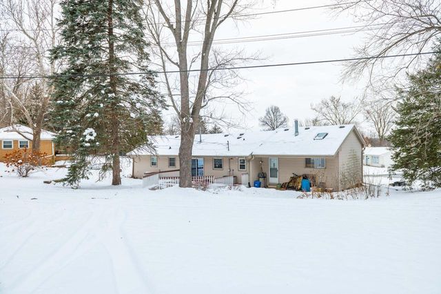 680 Brandt COURT, Pewaukee, WI 53072