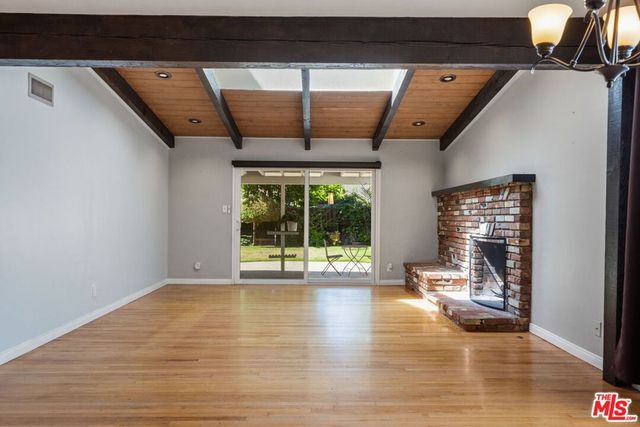13453 Debby Street, Van Nuys, CA 91401