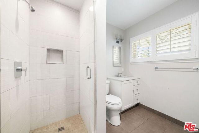 13453 Debby Street, Van Nuys, CA 91401