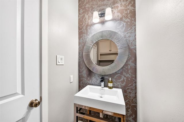 4336 Lula Street, Bellaire, TX 77401