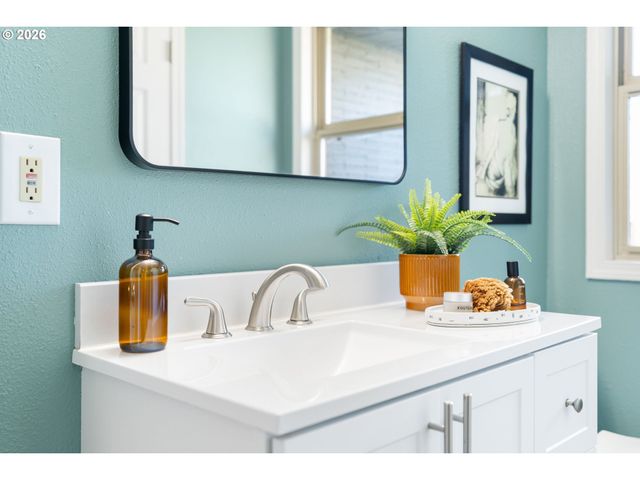 1820 Nw THATCHER Rd, Forest Grove, OR 97116