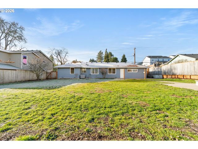 1820 Nw THATCHER Rd, Forest Grove, OR 97116