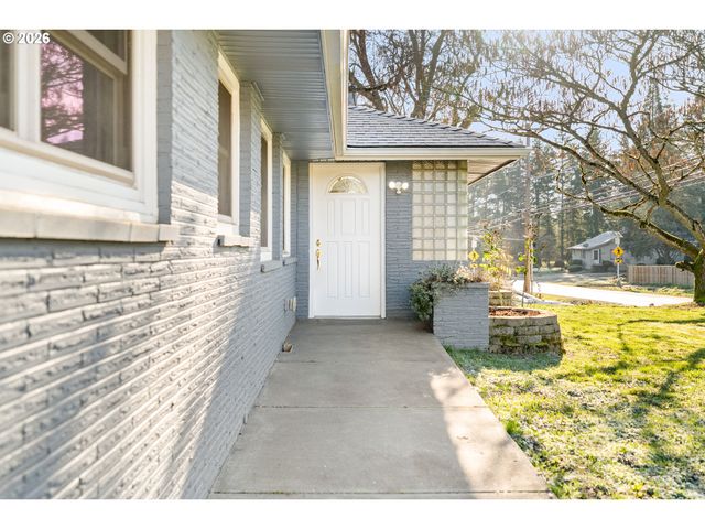 1820 Nw THATCHER Rd, Forest Grove, OR 97116