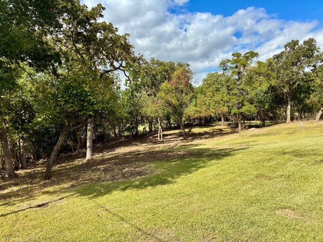 3008 N Pruett Street, Baytown, TX 77521