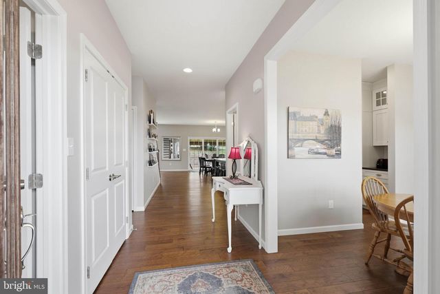 33 ALDERWOOD WAY, Lancaster, PA 17601
