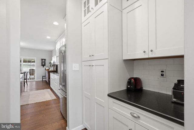 33 ALDERWOOD WAY, Lancaster, PA 17601