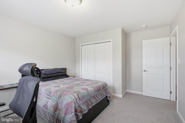 33 ALDERWOOD WAY, Lancaster, PA 17601