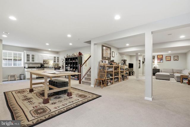 33 ALDERWOOD WAY, Lancaster, PA 17601