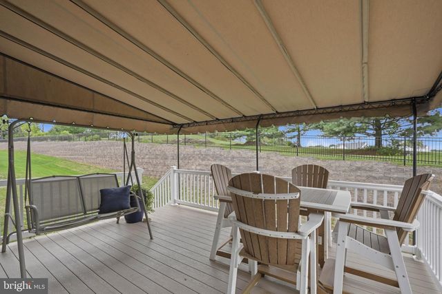 33 ALDERWOOD WAY, Lancaster, PA 17601