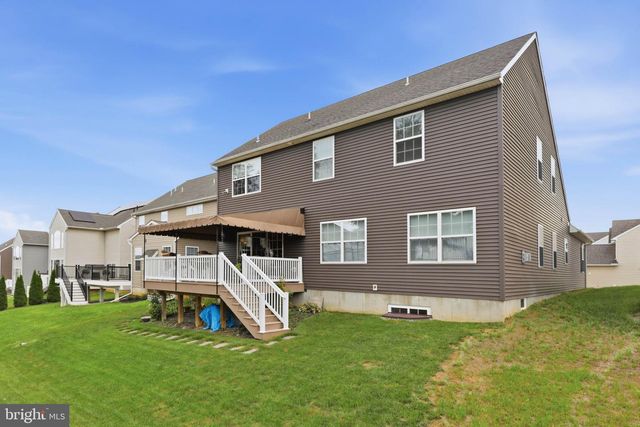 33 ALDERWOOD WAY, Lancaster, PA 17601