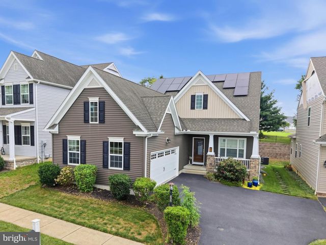33 ALDERWOOD WAY, Lancaster, PA 17601