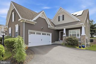 33 ALDERWOOD WAY, Lancaster, PA 17601