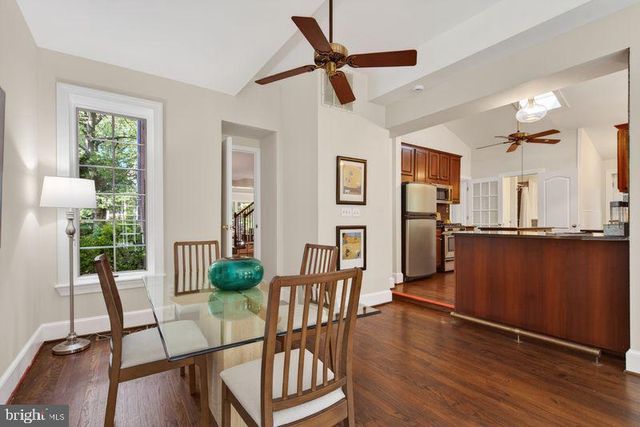 1521 N KENILWORTH ST, Arlington, VA 22205