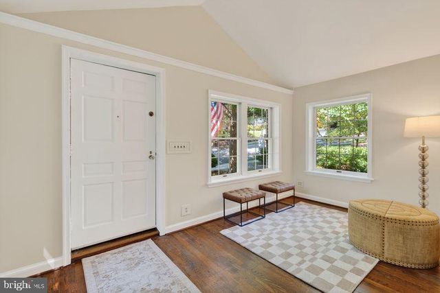 1521 N KENILWORTH ST, Arlington, VA 22205