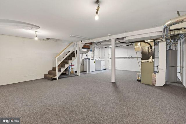 1521 N KENILWORTH ST, Arlington, VA 22205
