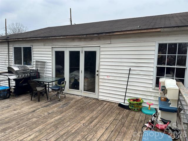 274 31st Street SW, Hickory, NC 28602