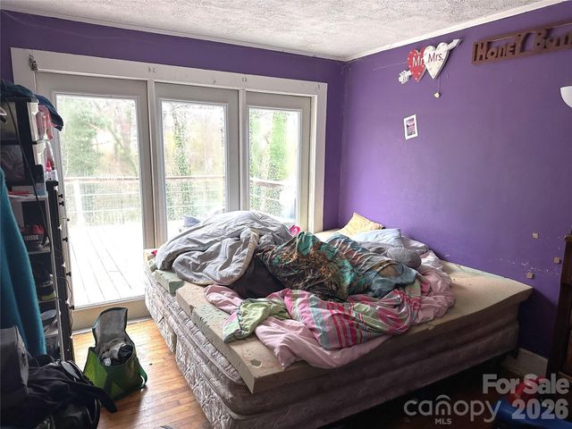 274 31st Street SW, Hickory, NC 28602