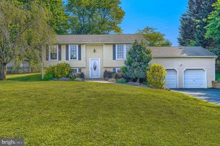 1104 MARTINEZ DRIVE, Westminster, MD 21157