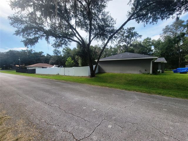4534 SW CLEARWATER COURT, Dunnellon, FL 34431