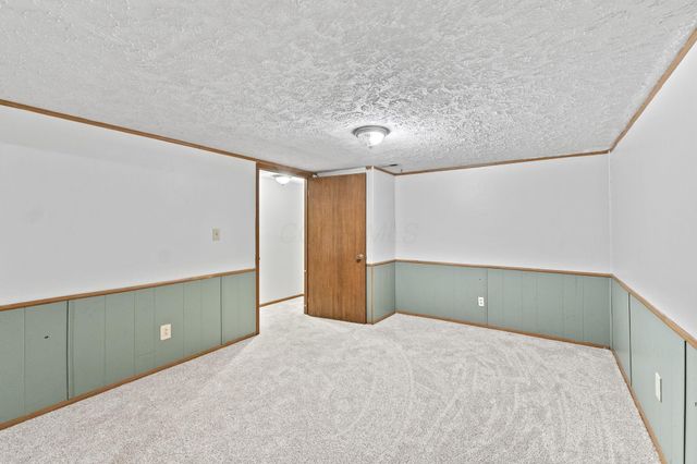 874 Charnwood Lane, 5D, Columbus, OH 43085